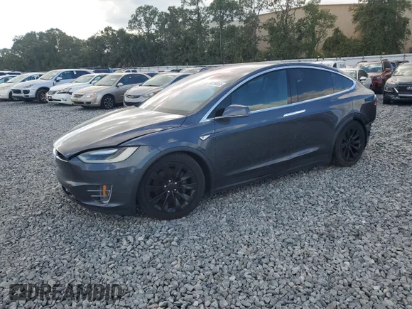✅ 2016 Tesla Model X 70D • VIN: 5YJXCAE22GF004875 • Лот: 87269055. Опубликован ранее на Copart с пробегом 104 972 миль. Бесплатный доступ к архиву аукционных продаж из США и подробный отчёт об истории автомобиля на DreamBid. Изображение 1.