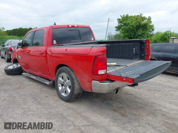 ✅ 2019 Ram 1500 SLT • VIN: 1C6RR7LT6KS527356 • Lot: 42314994. Wystawiony na IAAI z przebiegiem 89 126 mil. Bezpłatny archiwum sprzedaży aukcyjnych z USA i szczegółowy raport historii pojazdu na DreamBid. Zdjęcie 3.