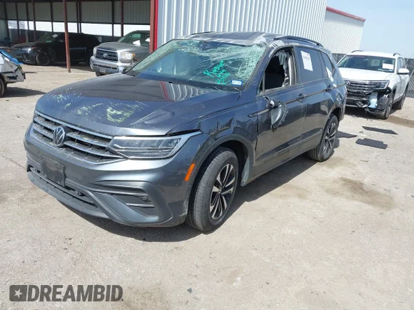 ✅ 2024 Volkswagen Tiguan S • VIN: 3VVRB7AX2RM068494 • Lot: 44456029. Wystawiony na IAAI z przebiegiem 21 827 mil. Bezpłatny archiwum sprzedaży aukcyjnych z USA i szczegółowy raport historii pojazdu na DreamBid. Zdjęcie 2.