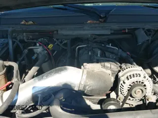 ✅ 2007 Cadillac Escalade • VIN: 1GYFK63877R247685 • Lot: 43703327. Wystawiony na IAAI z przebiegiem 211 475 mil. Bezpłatny archiwum sprzedaży aukcyjnych z USA i szczegółowy raport historii pojazdu na DreamBid. Zdjęcie 19.