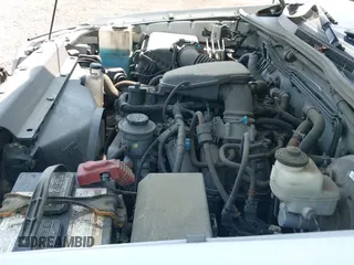 ✅ 2013 Toyota Tacoma • VIN: 5TFNX4CN5DX020824 • Lot: 42377895. Wystawiony na IAAI z przebiegiem 180 435 mil. Bezpłatny archiwum sprzedaży aukcyjnych z USA i szczegółowy raport historii pojazdu na DreamBid. Zdjęcie 18.