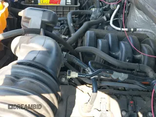 ✅ 2015 Ford F-150 XLT • VIN: 1FTEW1EF4FKD14304 • Lot: 43051728. Wystawiony na IAAI z przebiegiem 176 315 mil. Bezpłatny archiwum sprzedaży aukcyjnych z USA i szczegółowy raport historii pojazdu na DreamBid. Zdjęcie 19.