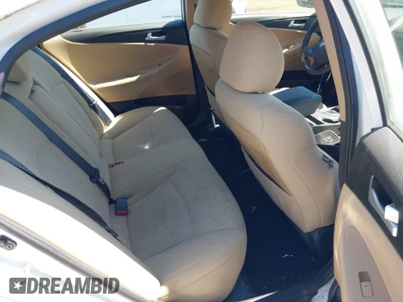 ✅ 2012 Hyundai Sonata GLS • VIN: 5NPEB4AC6CH405318 • Lot: 45129758. Wystawiony na IAAI z przebiegiem 117 410 mil. Bezpłatny archiwum sprzedaży aukcyjnych z USA i szczegółowy raport historii pojazdu na DreamBid. Zdjęcie 8.