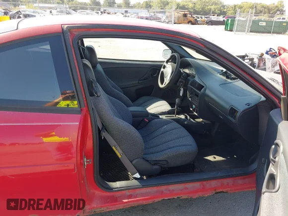 ✅ 2005 Chevrolet Cavalier • VIN: 1G1JC12F857207066 • Лот: 43326800. Опубліковано раніше на IAAI з пробігом 155 192 миль. Безкоштовний доступ до архіву аукціонних продажів зі США та докладний звіт про історію автомобіля на DreamBid. Зображення 5.