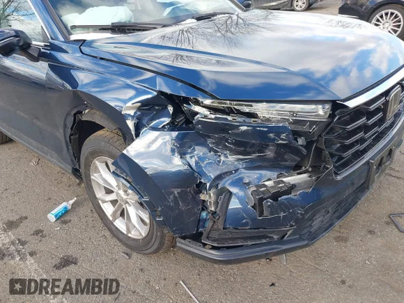 ✅ 2024 Honda CR-V EX-L • VIN: 2HKRS4H76RH408268 • Lot: 44045136. Wystawiony na IAAI z przebiegiem 45 178 mil. Bezpłatny archiwum sprzedaży aukcyjnych z USA i szczegółowy raport historii pojazdu na DreamBid. Zdjęcie 6.