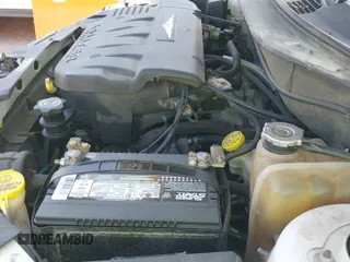 ✅ 2006 Chrysler Pacifica Touring • VIN: 2A4GM68446R902799 • Lot: 43197357. Wystawiony na IAAI z przebiegiem 98 583 mil. Bezpłatny archiwum sprzedaży aukcyjnych z USA i szczegółowy raport historii pojazdu na DreamBid. Zdjęcie 12.