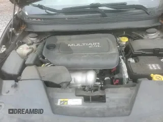 ✅ 2017 Jeep Cherokee 75th Anniversary Edition • VIN: 1C4PJLCB6HW626400 • Lot: 67822595. Wystawiony na Copart z przebiegiem 76 926 mil. Bezpłatny archiwum sprzedaży aukcyjnych z USA i szczegółowy raport historii pojazdu na DreamBid. Zdjęcie 14.