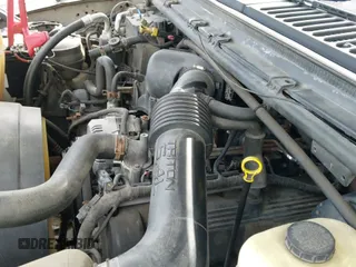 ✅ 2004 Ford F-250 XL • VIN: 1FTNW20L74EA70355 • Лот: 41303705. Опубликован ранее на IAAI с пробегом 237 456 миль. Бесплатный доступ к архиву аукционных продаж из США и подробный отчёт об истории автомобиля на DreamBid. Изображение 12.