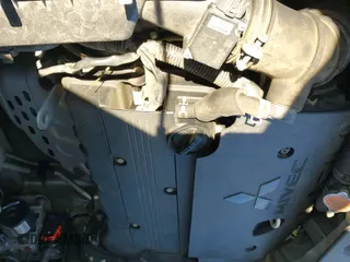 ✅ 2011 Mitsubishi Outlander SE • VIN: JA4AP4AU2BZ016010 • Lot: 43518835. Wystawiony na IAAI z przebiegiem 151 984 mil. Bezpłatny archiwum sprzedaży aukcyjnych z USA i szczegółowy raport historii pojazdu na DreamBid. Zdjęcie 20.