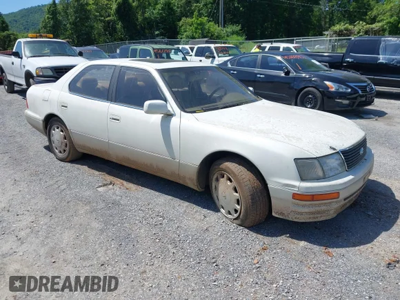 ✅ 1996 Lexus LS 400 • VIN: JT8BH22F1T0036748 • Lot: 45245235. Wystawiony na IAAI z przebiegiem 215 146 mil. Bezpłatny archiwum sprzedaży aukcyjnych z USA i szczegółowy raport historii pojazdu na DreamBid. Zdjęcie 1.