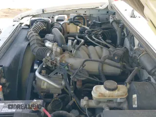 ✅ 2000 Ford Ranger XL • VIN: 1FTYR14VXYTB34903 • Lot: 43263200. Wystawiony na IAAI z przebiegiem 242 422 mil. Bezpłatny archiwum sprzedaży aukcyjnych z USA i szczegółowy raport historii pojazdu na DreamBid. Zdjęcie 12.