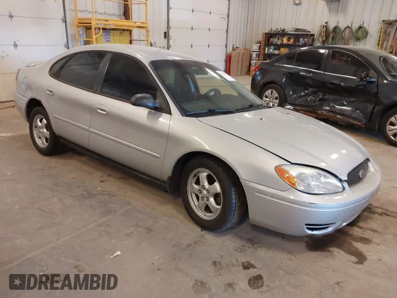 ✅ 2005 Ford Taurus SE • VIN: 1FAFP53265A150444 • Lot: 45179766. Wystawiony na IAAI z przebiegiem Nie podano. Bezpłatny archiwum sprzedaży aukcyjnych z USA i szczegółowy raport historii pojazdu na DreamBid. Zdjęcie 1.