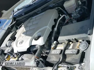 ✅ 2013 Toyota Land Cruiser • VIN: JTMHY7AJ0D4013762 • Lot: 41833955. Wystawiony na IAAI z przebiegiem 154 801 mil. Bezpłatny archiwum sprzedaży aukcyjnych z USA i szczegółowy raport historii pojazdu na DreamBid. Zdjęcie 20.