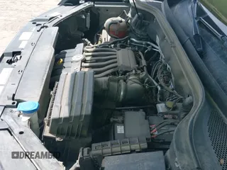 ✅ 2018 Volkswagen Atlas SE • VIN: 1V2KR2CA2JC585922 • Лот: 42488658. Опубликован ранее на IAAI с пробегом 105 878 миль. Бесплатный доступ к архиву аукционных продаж из США и подробный отчёт об истории автомобиля на DreamBid. Изображение 19.