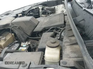 ✅ 2015 Toyota Highlander XLE • VIN: 5TDKKRFH6FS092841 • Lot: 42538576. Wystawiony na IAAI z przebiegiem 180 556 mil. Bezpłatny archiwum sprzedaży aukcyjnych z USA i szczegółowy raport historii pojazdu na DreamBid. Zdjęcie 20.