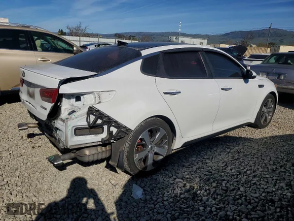 ✅ 2016 Kia Optima SX Turbo • VIN: 5XXGW4L26GG019923 • Лот: 74887605. Опубліковано раніше на Copart з пробігом 73 798 миль. Безкоштовний доступ до архіву аукціонних продажів зі США та докладний звіт про історію автомобіля на DreamBid. Зображення 3.