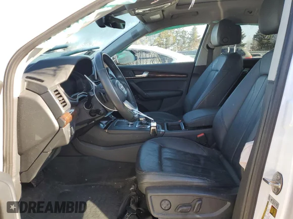 ✅ 2018 Audi Q5 Premium Plus • VIN: WA1BNAFY5J2017700 • Лот: 45132733. Опубліковано раніше на Copart з пробігом 49 015 миль. Безкоштовний доступ до архіву аукціонних продажів зі США та докладний звіт про історію автомобіля на DreamBid. Зображення 7.