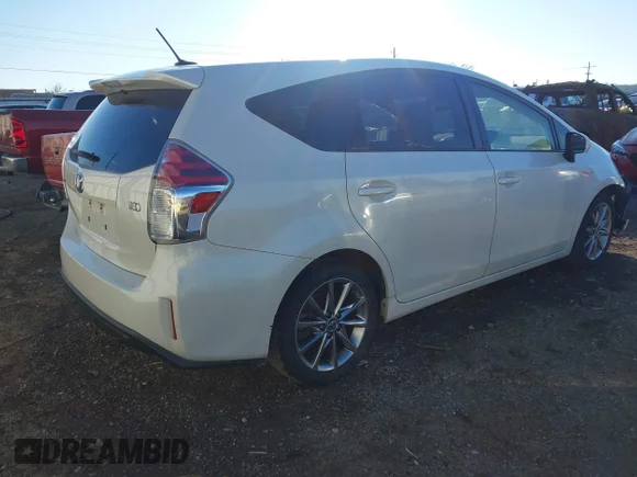 ✅ 2015 Toyota Prius Two • VIN: JTDZN3EU2FJ029122 • Lot: 43831898. Wystawiony na IAAI z przebiegiem 160 324 mil. Bezpłatny archiwum sprzedaży aukcyjnych z USA i szczegółowy raport historii pojazdu na DreamBid. Zdjęcie 4.