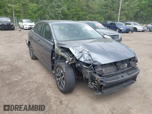 ✅ 2022 Volkswagen Jetta S • VIN: 3VWCM7BU2NM020892 • Лот: 45102106. Опубліковано раніше на IAAI з пробігом 73 444 миль. Безкоштовний доступ до архіву аукціонних продажів зі США та докладний звіт про історію автомобіля на DreamBid. Зображення 1.