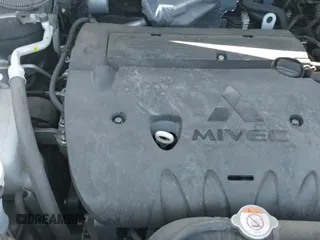 ✅ 2021 Mitsubishi Outlander ES • VIN: JA4APUAU3MU034659 • Лот: 43340988. Опубликован ранее на IAAI с пробегом 64 555 миль. Бесплатный доступ к архиву аукционных продаж из США и подробный отчёт об истории автомобиля на DreamBid. Изображение 19.