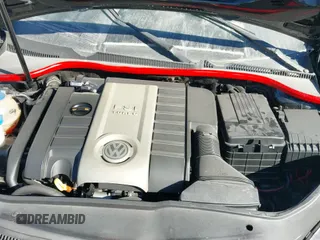 ✅ 2008 Volkswagen Golf GTI • VIN: WVWFV71K28W080723 • Лот: 42889642. Опубликован ранее на IAAI с пробегом 159 503 миль. Бесплатный доступ к архиву аукционных продаж из США и подробный отчёт об истории автомобиля на DreamBid. Изображение 12.