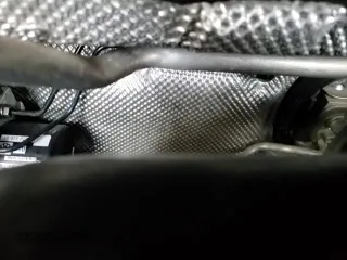 ✅ 2017 Volkswagen Passat SEL Premium • VIN: 1VWCT7A31HC020979 • Lot: 89916015. Wystawiony na Copart z przebiegiem 115 744 mil. Bezpłatny archiwum sprzedaży aukcyjnych z USA i szczegółowy raport historii pojazdu na DreamBid. Zdjęcie 15.