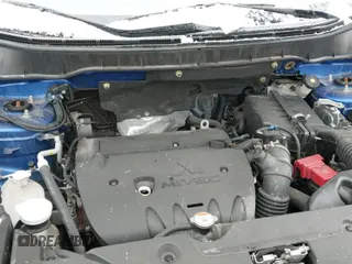 ✅ 2020 Mitsubishi Outlander ES • VIN: JA4AR3AU0LU010760 • Lot: 43664192. Wystawiony na IAAI z przebiegiem 105 106 mil. Bezpłatny archiwum sprzedaży aukcyjnych z USA i szczegółowy raport historii pojazdu na DreamBid. Zdjęcie 19.