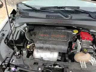 ✅ 2019 Jeep Compass Latitude • VIN: 3C4NJCBB4KT636865 • Lot: 81843145. Listed on Copart with 119,377 mi. Free auction sales archive from the USA and detailed vehicle history report at DreamBid. Image 15.