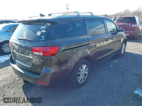 ✅ 2017 Kia Sedona LX • VIN: KNDMB5C19H6336297 • Lot: 41396475. Wystawiony na IAAI z przebiegiem Nie podano. Bezpłatny archiwum sprzedaży aukcyjnych z USA i szczegółowy raport historii pojazdu na DreamBid. Zdjęcie 4.