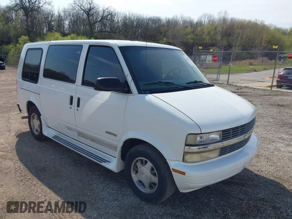 ✅ 1995 Chevrolet Astro Cargo • VIN: 1GBDM19W2SB148388 • Lot: 42126915. Listed on IAAI with 135,062 mi. Free auction sales archive from the USA and detailed vehicle history report at DreamBid. Image 1.