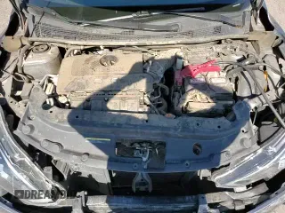 ✅ 2019 Nissan Sentra S • VIN: 3N1AB7APXKY336463 • Lot: 85388895. Wystawiony na Copart z przebiegiem 81 077 mil. Bezpłatny archiwum sprzedaży aukcyjnych z USA i szczegółowy raport historii pojazdu na DreamBid. Zdjęcie 15.