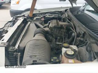 ✅ 2005 Lincoln Navigator Luxury • VIN: 5LMFU27505LJ18172 • Lot: 42441444. Listed on IAAI with 154,346 mi. Free auction sales archive from the USA and detailed vehicle history report at DreamBid. Image 12.