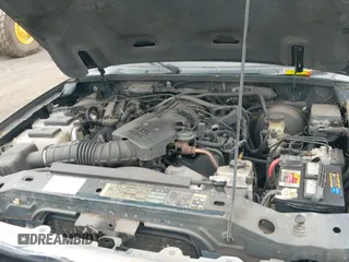 ✅ 2005 Ford Ranger XLT • VIN: 1FTZR45E65PA20650 • Лот: 43030885. Опубликован ранее на IAAI с пробегом 166 049 миль. Бесплатный доступ к архиву аукционных продаж из США и подробный отчёт об истории автомобиля на DreamBid. Изображение 12.