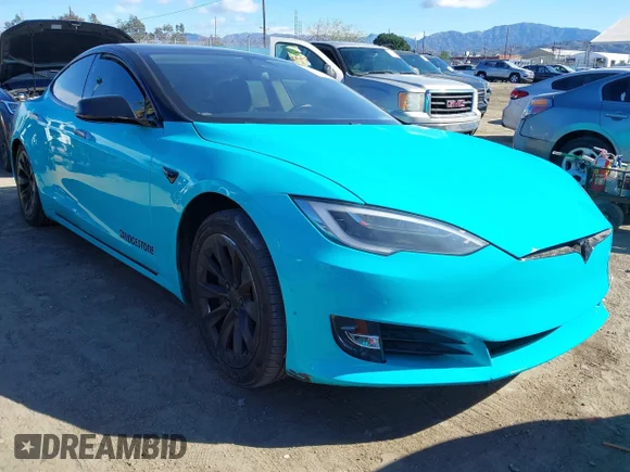 ✅ 2018 Tesla Model S 75D • VIN: 5YJSA1E29JF263418 • Lot: 41682037. Listed on IAAI with 84,764 mi. Free auction sales archive from the USA and detailed vehicle history report at DreamBid. Image 1.
