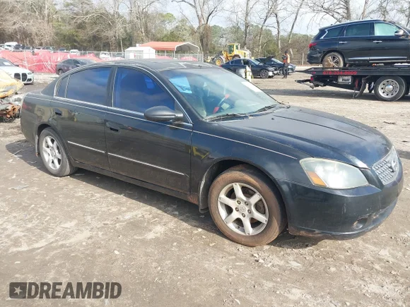 ✅ 2005 Nissan Altima SE • VIN: 1N4BL11D35N426160 • Lot: 44110420. Wystawiony na IAAI z przebiegiem 261 350 mil. Bezpłatny archiwum sprzedaży aukcyjnych z USA i szczegółowy raport historii pojazdu na DreamBid. Zdjęcie 1.