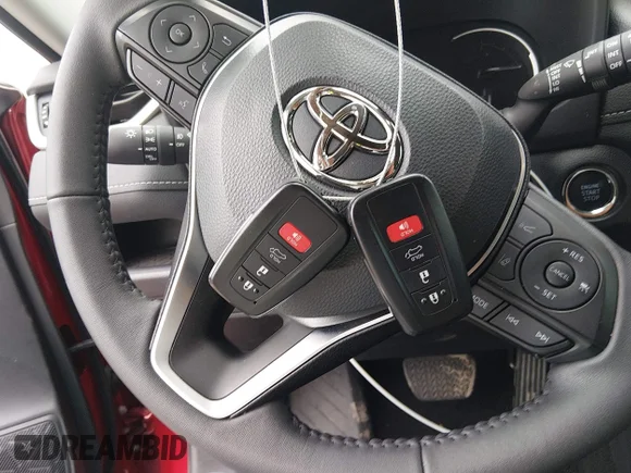 ✅ 2025 Toyota RAV4 XLE Premium • VIN: 2T3C1RFV4SW422580 • Lot: 44940769. Listed on IAAI with 8,741 mi. Free auction sales archive from the USA and detailed vehicle history report at DreamBid. Image 11.