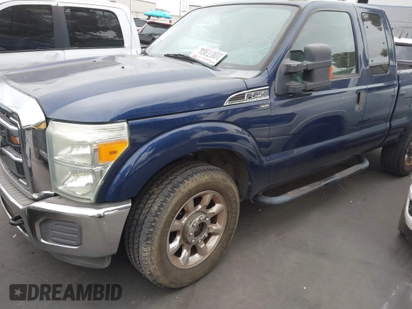 ✅ 2011 Ford F-250 XL • VIN: 1FT7X2A66BEA68298 • Lot: 44843436. Wystawiony na IAAI z przebiegiem 254 425 mil. Bezpłatny archiwum sprzedaży aukcyjnych z USA i szczegółowy raport historii pojazdu na DreamBid. Zdjęcie 2.