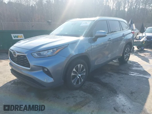 ✅ 2020 Toyota Highlander XLE • VIN: 5TDGZRAH6LS006626 • Лот: 44295873. Опубликован ранее на IAAI с пробегом 102 773 миль. Бесплатный доступ к архиву аукционных продаж из США и подробный отчёт об истории автомобиля на DreamBid. Изображение 2.