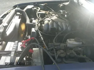 ✅ 1998 Toyota T100 SR5 • VIN: JT4TN14D6W0041985 • Lot: 42706496. Wystawiony na IAAI z przebiegiem 297 668 mil. Bezpłatny archiwum sprzedaży aukcyjnych z USA i szczegółowy raport historii pojazdu na DreamBid. Zdjęcie 19.