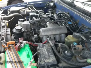 ✅ 2000 Toyota Tacoma PreRunner • VIN: 4TASM92N5YZ604138 • Lot: 42346827. Listed on IAAI with 252,139 mi. Free auction sales archive from the USA and detailed vehicle history report at DreamBid. Image 19.