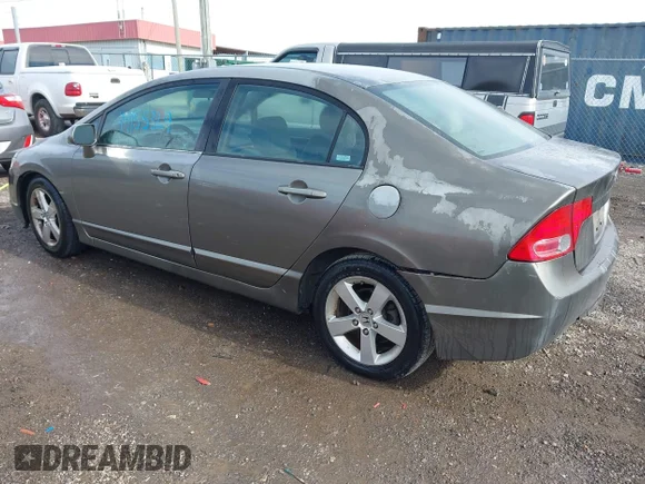 ✅ 2006 Honda Civic EX • VIN: 2HGFA16826H528686 • Lot: 44155329. Wystawiony na IAAI z przebiegiem 184 031 mil. Bezpłatny archiwum sprzedaży aukcyjnych z USA i szczegółowy raport historii pojazdu na DreamBid. Zdjęcie 3.