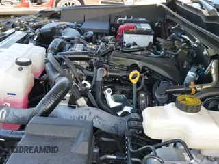 ✅ 2025 Toyota Tacoma SR5 • VIN: 3TMKB5FN8SM029670 • Лот: 43324611. Опубликован ранее на IAAI с пробегом 10 012 миль. Бесплатный доступ к архиву аукционных продаж из США и подробный отчёт об истории автомобиля на DreamBid. Изображение 20.