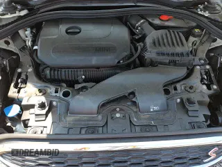 ✅ 2022 MINI Clubman Cooper S • VIN: WMWXJ1C08N2P94218 • Lot: 63466475. Listed on Copart with 29,887 mi. Free auction sales archive from the USA and detailed vehicle history report at DreamBid. Image 13.