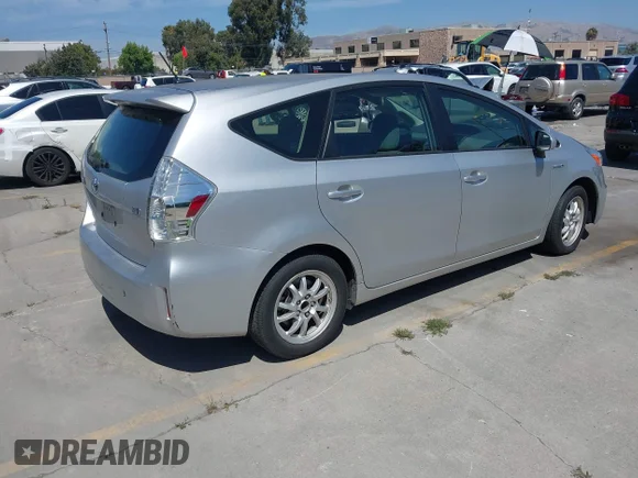 ✅ 2013 Toyota Prius Five • VIN: JTDZN3EU7D3282969 • Лот: 45517637. Опубліковано раніше на IAAI з пробігом 67 264 миль. Безкоштовний доступ до архіву аукціонних продажів зі США та докладний звіт про історію автомобіля на DreamBid. Зображення 4.