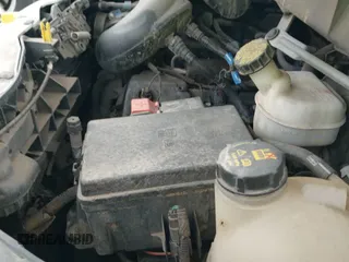 ✅ 2016 Ford Transit XL • VIN: 1FBZX2ZM8GKB15677 • Lot: 42271303. Wystawiony na IAAI z przebiegiem 128 323 mil. Bezpłatny archiwum sprzedaży aukcyjnych z USA i szczegółowy raport historii pojazdu na DreamBid. Zdjęcie 21.