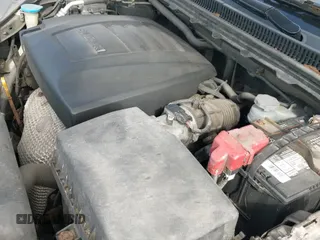 ✅ 2010 Suzuki Kizashi • VIN: JS2RE9A57A6101001 • Лот: 43185942. Опубликован ранее на IAAI с пробегом 337 312 миль. Бесплатный доступ к архиву аукционных продаж из США и подробный отчёт об истории автомобиля на DreamBid. Изображение 12.