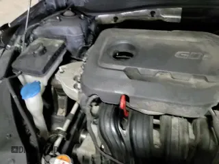 ✅ 2017 Kia Optima LX • VIN: 5XXGT4L30HG148095 • Lot: 54348615. Listed on Copart with 142,182 mi. Free auction sales archive from the USA and detailed vehicle history report at DreamBid. Image 15.