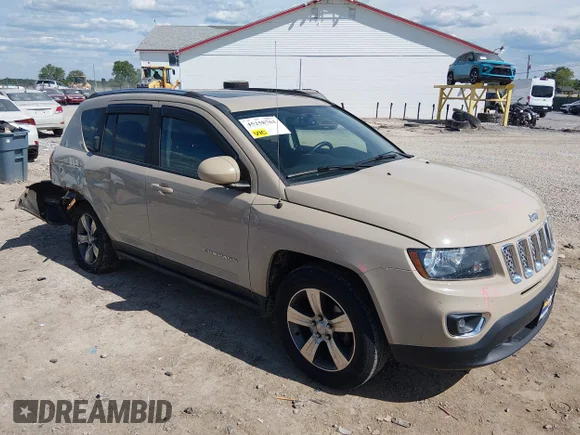 ✅ 2017 Jeep Compass Latitude • VIN: 1C4NJDEB3HD177120 • Лот: 45258761. Опубликован ранее на IAAI с пробегом 69 705 миль. Бесплатный доступ к архиву аукционных продаж из США и подробный отчёт об истории автомобиля на DreamBid. Изображение 1.
