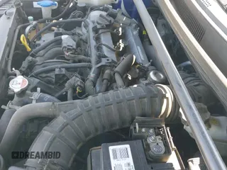 ✅ 2015 Hyundai Veloster Turbo • VIN: KMHTC6AE2FU218570 • Lot: 42609097. Wystawiony na IAAI z przebiegiem 104 965 mil. Bezpłatny archiwum sprzedaży aukcyjnych z USA i szczegółowy raport historii pojazdu na DreamBid. Zdjęcie 12.