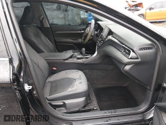 ✅ 2023 Toyota Camry SE • VIN: 4T1T11AK7PU808442 • Lot: 44145469. Wystawiony na IAAI z przebiegiem Nie podano. Bezpłatny archiwum sprzedaży aukcyjnych z USA i szczegółowy raport historii pojazdu na DreamBid. Zdjęcie 5.